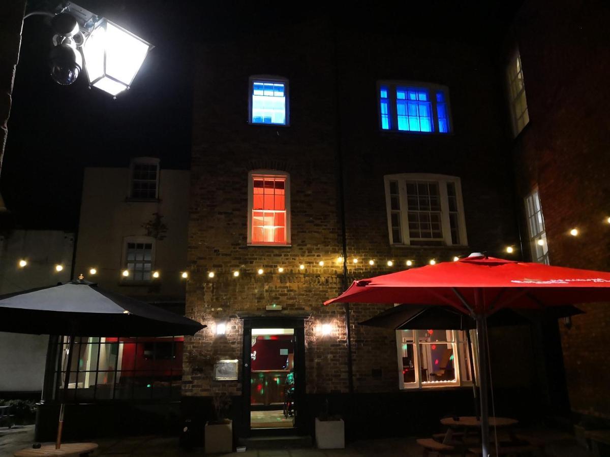 The Commercial Bar & Hotel Chester Extérieur photo